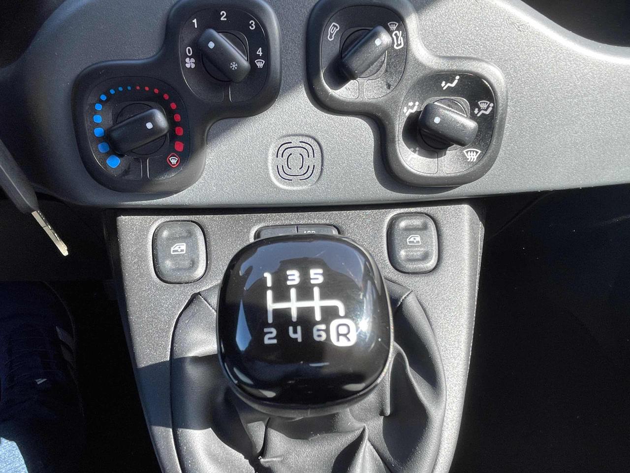 FIAT Panda 1.0 FireFly Hybrid City Life Euro 6D Prezzo Vero - 10