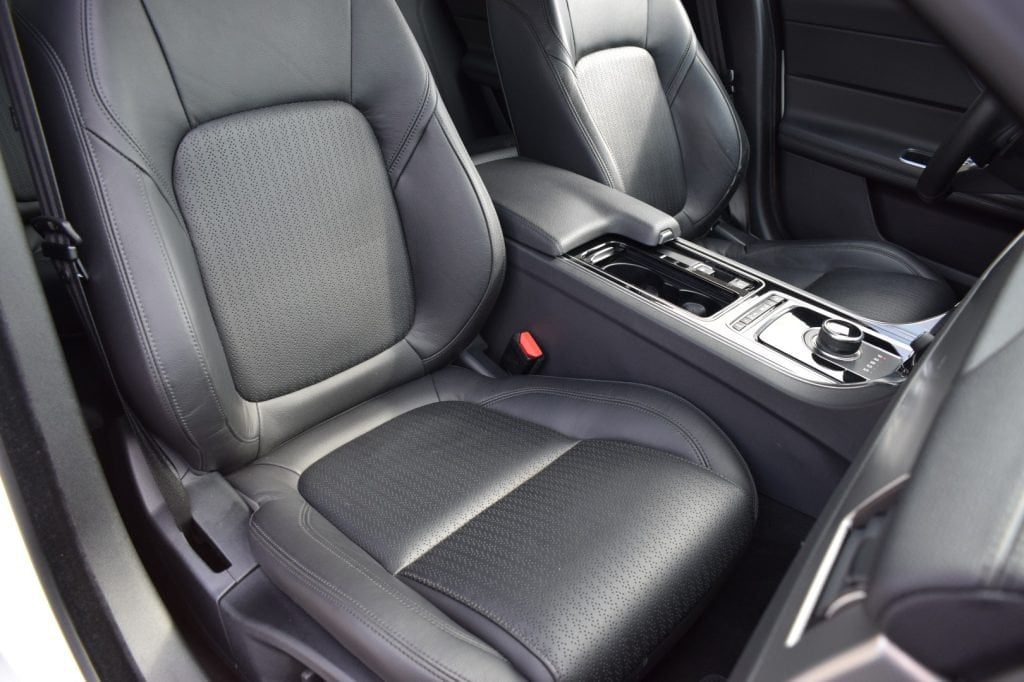 JAGUAR XF 2.0 D 180 CV AWD aut. Prestige - 17