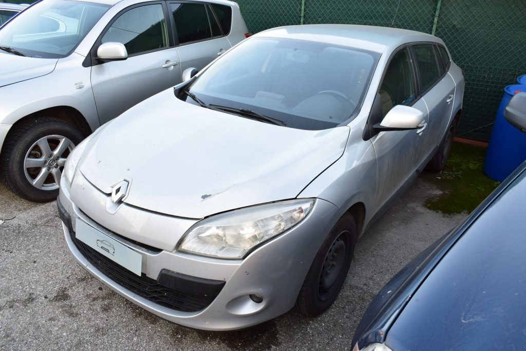 RENAULT Megane Mégane 1.5 dCi 90CV SporTour Confort PER OPERATORI - 20