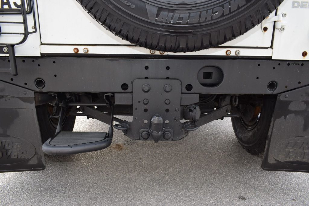 LAND ROVER Defender 90 2.2 TD4 SW- AUTOCARRO N1 NETTO EXPORT - 8