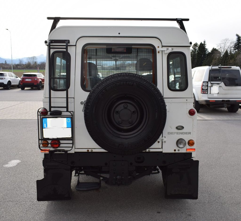LAND ROVER Defender 90 2.2 TD4 SW- AUTOCARRO N1 NETTO EXPORT - 7
