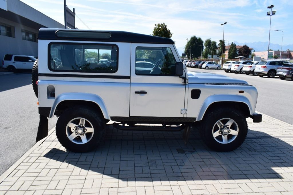 LAND ROVER Defender 90 2.2 TD4 Station Wagon N1 AUTOCARRO NETTO EXPORT - 5