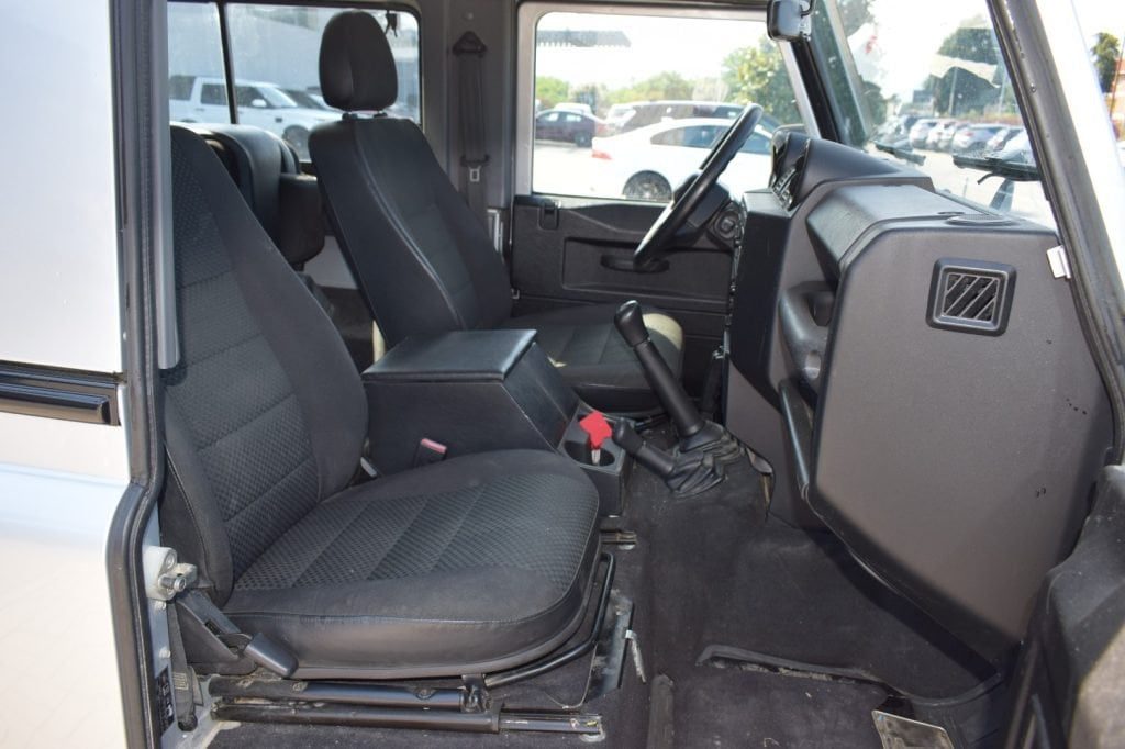LAND ROVER Defender 90 2.2 TD4 Station Wagon N1 AUTOCARRO NETTO EXPORT - 9