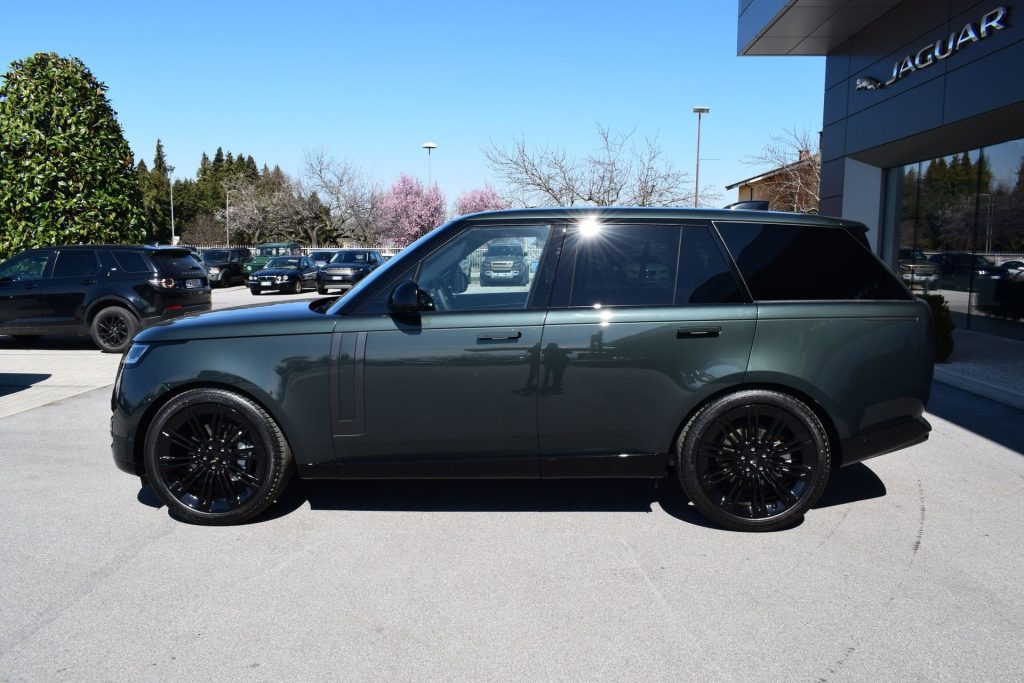 LAND ROVER Range Rover 3.0D I6 350 MHEV HSE SWB aut. IVA ESPOSTA - 4