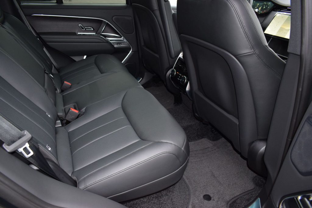 LAND ROVER Range Rover 3.0D I6 350 MHEV HSE SWB aut. IVA ESPOSTA - 22
