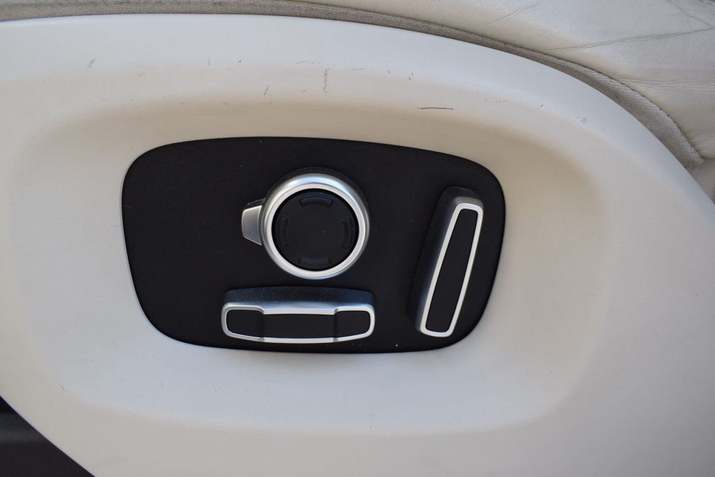 LAND ROVER Range Rover 4.4 SDV8 Vogue - 20