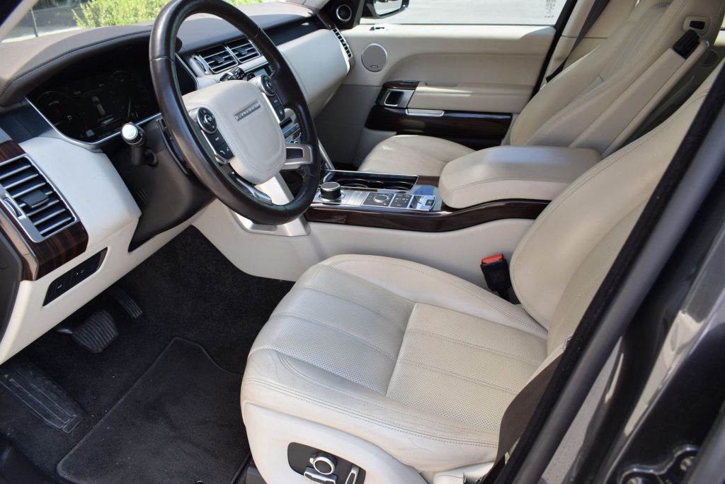 LAND ROVER Range Rover 4.4 SDV8 Vogue - 14
