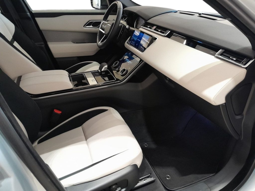 LAND ROVER Range Rover Velar Range Rover Velar 2.0D I4 204 CV R-Dynamic S IVA E - 35
