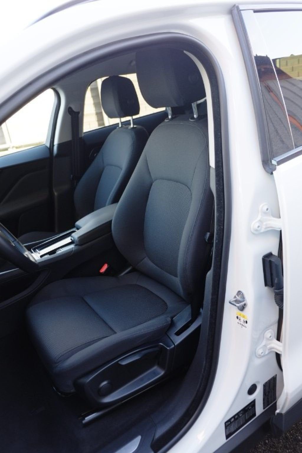 JAGUAR F-Pace 2.0 D 180 CV AWD aut. IVA ESPOSTA - 18