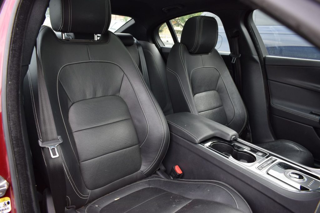 JAGUAR XE 2.0 D Turbo 180 CV AWD AUT. R-SPORT MOTORE DA SOST - 15
