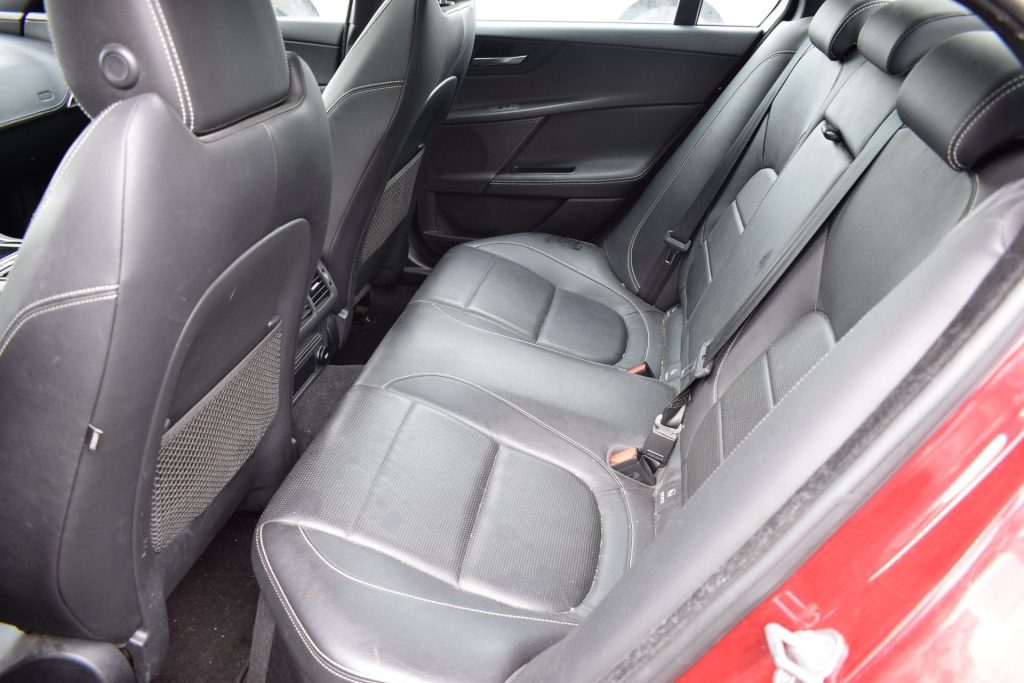 JAGUAR XE 2.0 D Turbo 180 CV AWD AUT. R-SPORT MOTORE DA SOST - 19