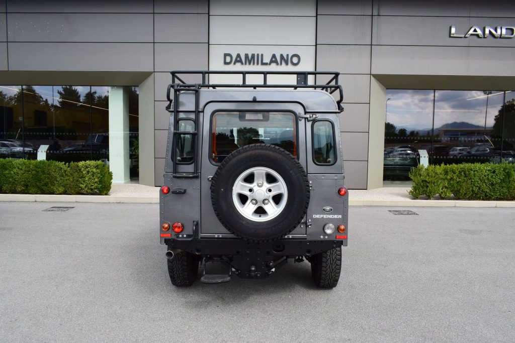 LAND ROVER Defender Defender 110 2.2 TD4 Station Wagon E N1 - 7