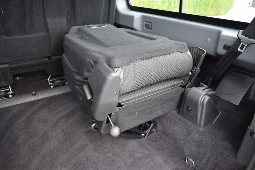 LAND ROVER Defender Defender 110 2.2 TD4 Station Wagon E N1 - 28