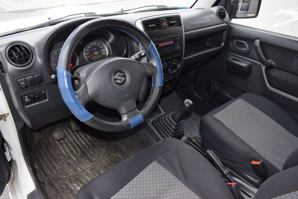 SUZUKI Jimny Jimny 1.5 DDiS cat 4WD  NEOPATENTATI - 11