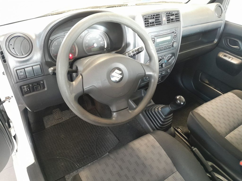 SUZUKI Jimny Jimny 1.5 DDiS cat 4WD  NEOPATENTATI - 9