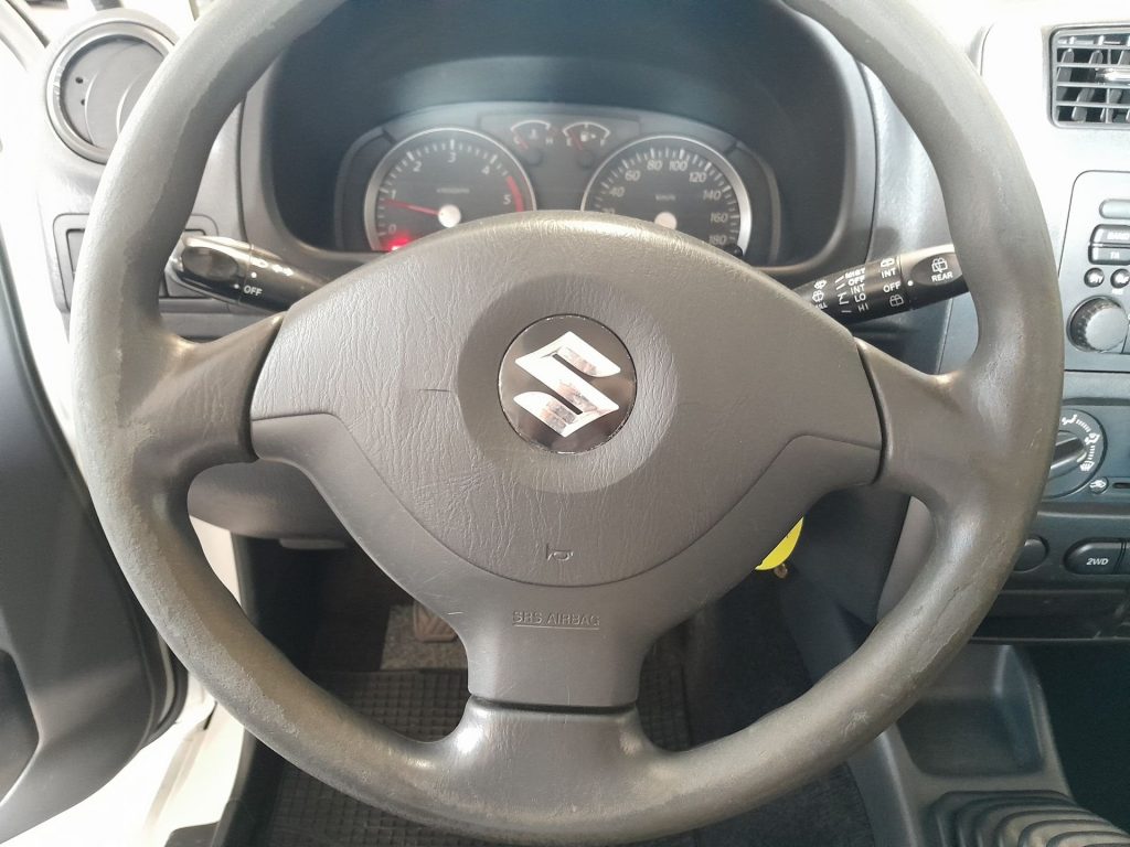 SUZUKI Jimny Jimny 1.5 DDiS cat 4WD  NEOPATENTATI - 10