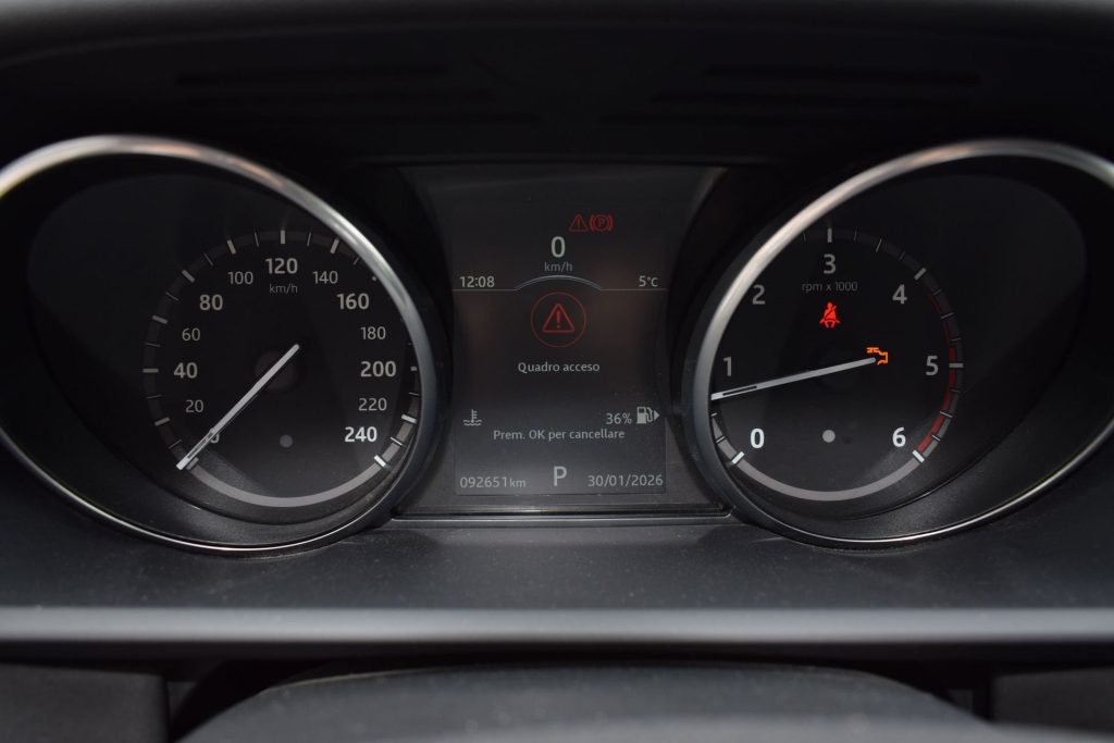 LAND ROVER Discovery Discovery 2.0 SD4 240 CV HSE - 11