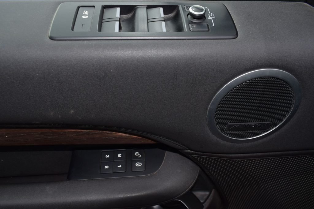 LAND ROVER Discovery Discovery 2.0 SD4 240 CV HSE - 18