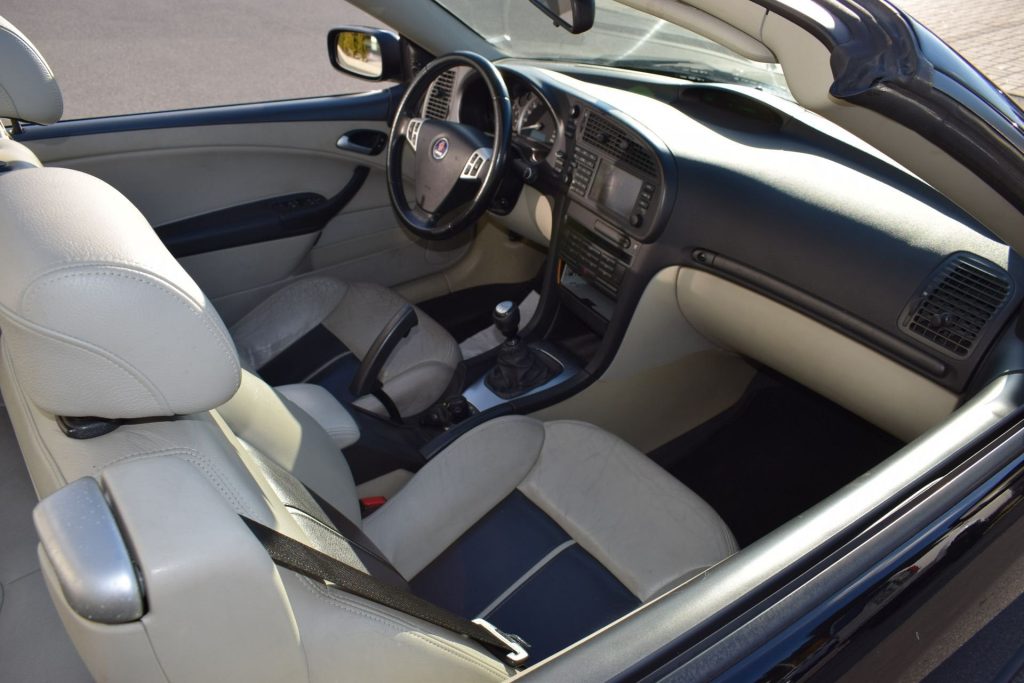 SAAB 9-3 9-3 Cabriolet 2.0 t - 10