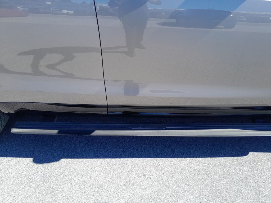 LAND ROVER Discovery 3.0 D I6 249PS R-Dynamic SE AWD auto. solo 14000 k - 30