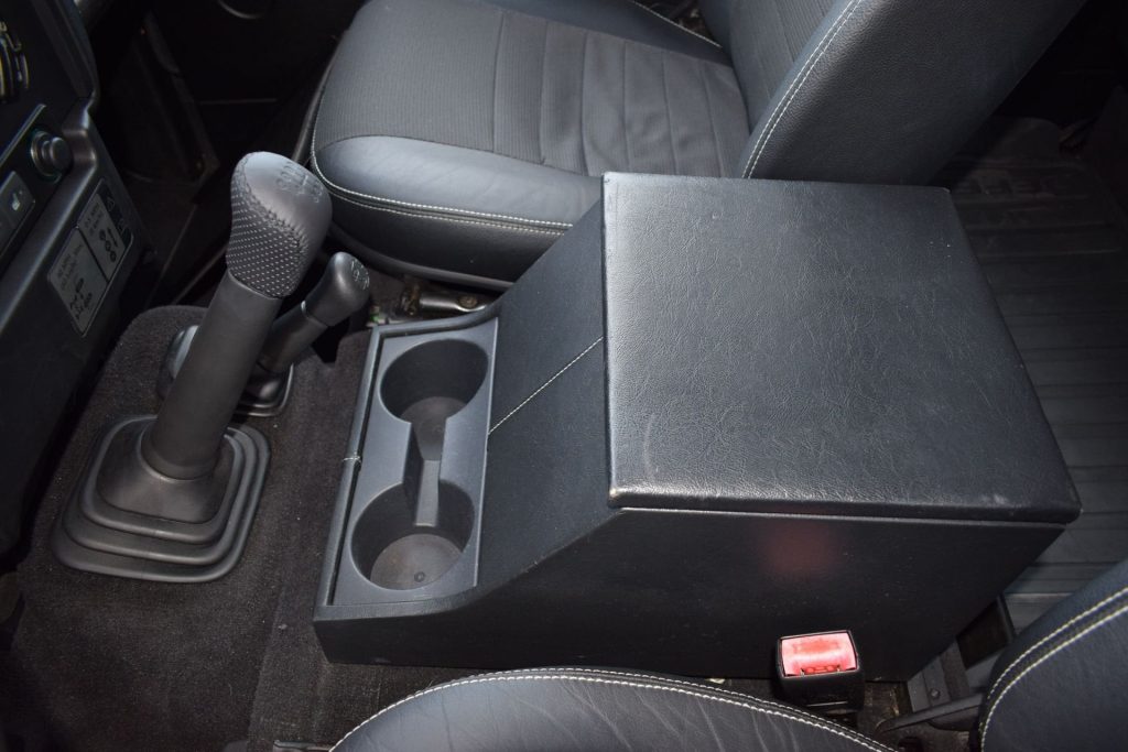 LAND ROVER Defender Defender 110 2.4 TD4 Station Wagon - 15