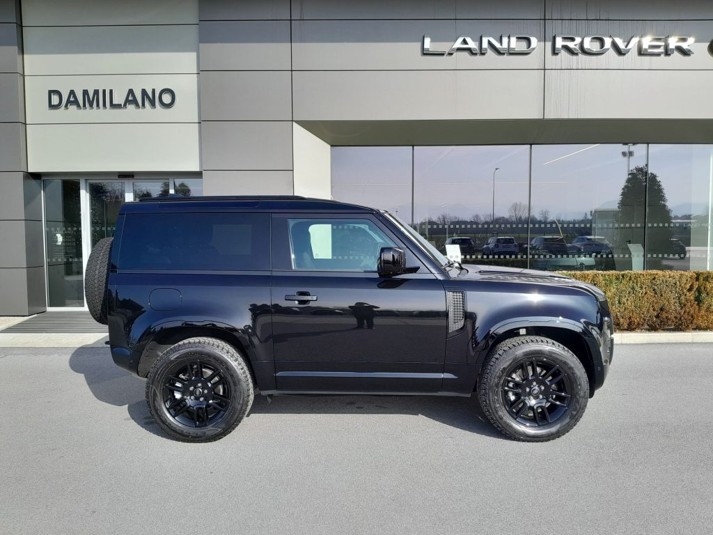 LAND ROVER Defender 3.0 D6 200 90 S AWD IVA ESPOSTA - 5