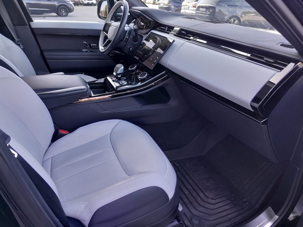 LAND ROVER Range Rover Sport 4.4 V8 530 First Edition aut. IVA ESPOSTA - 17