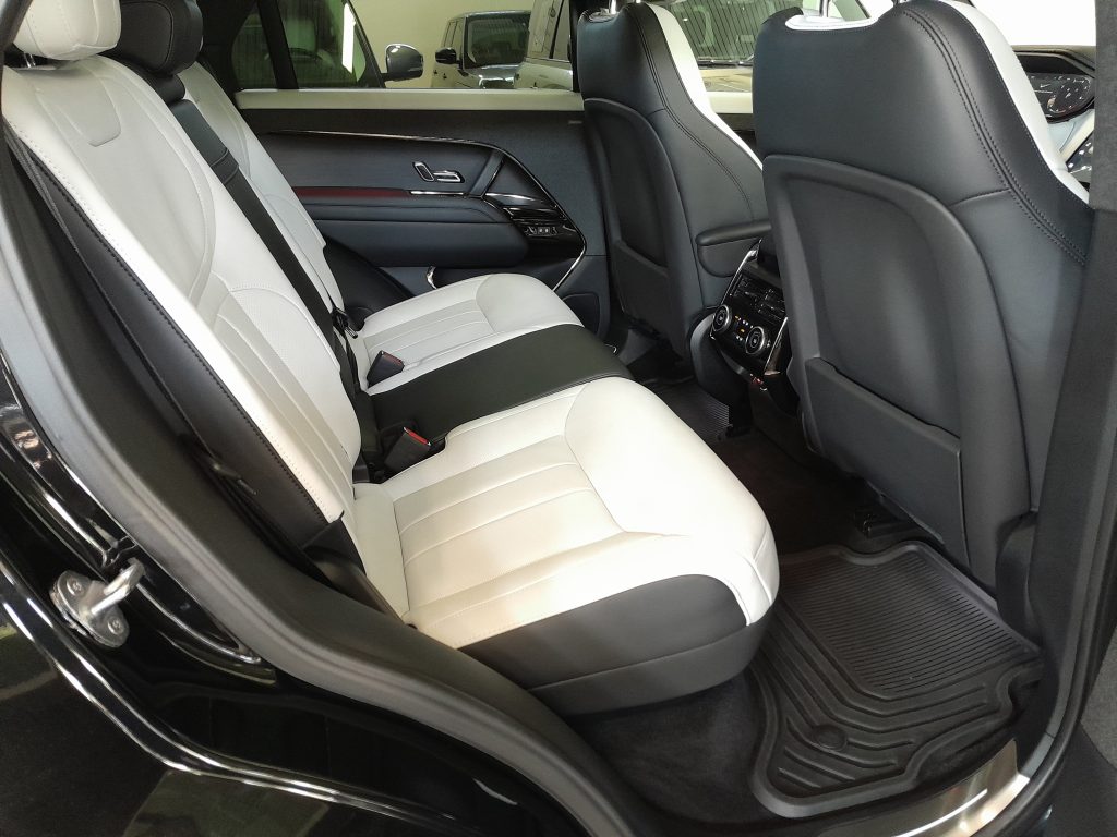 LAND ROVER Range Rover Sport 4.4 V8 530 First Edition aut. IVA ESPOSTA - 33