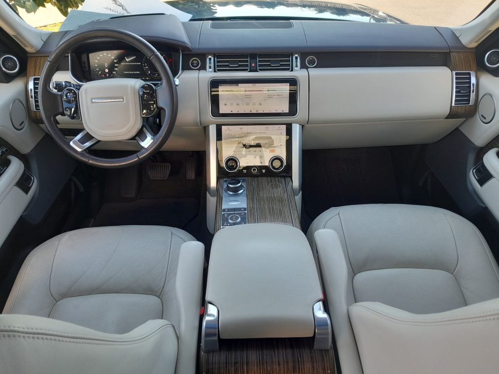 LAND ROVER Range Rover 3.0 SDV6 Vogue SWB aut. - 9