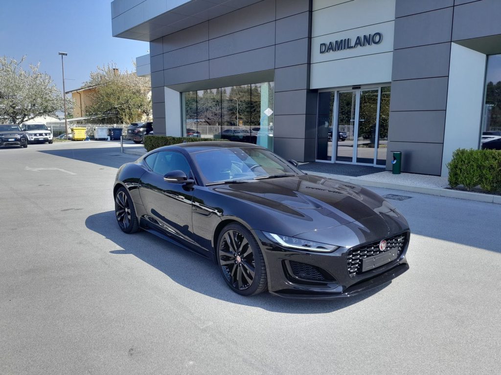 JAGUAR F-Type 2.0 P300CV RWD AUTO R-Dynamic - 3