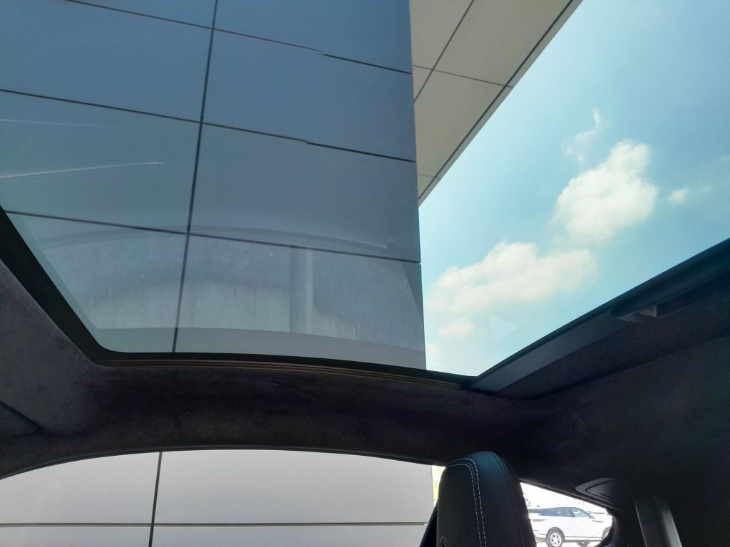 JAGUAR F-Type 2.0 P300CV RWD AUTO R-Dynamic - 20