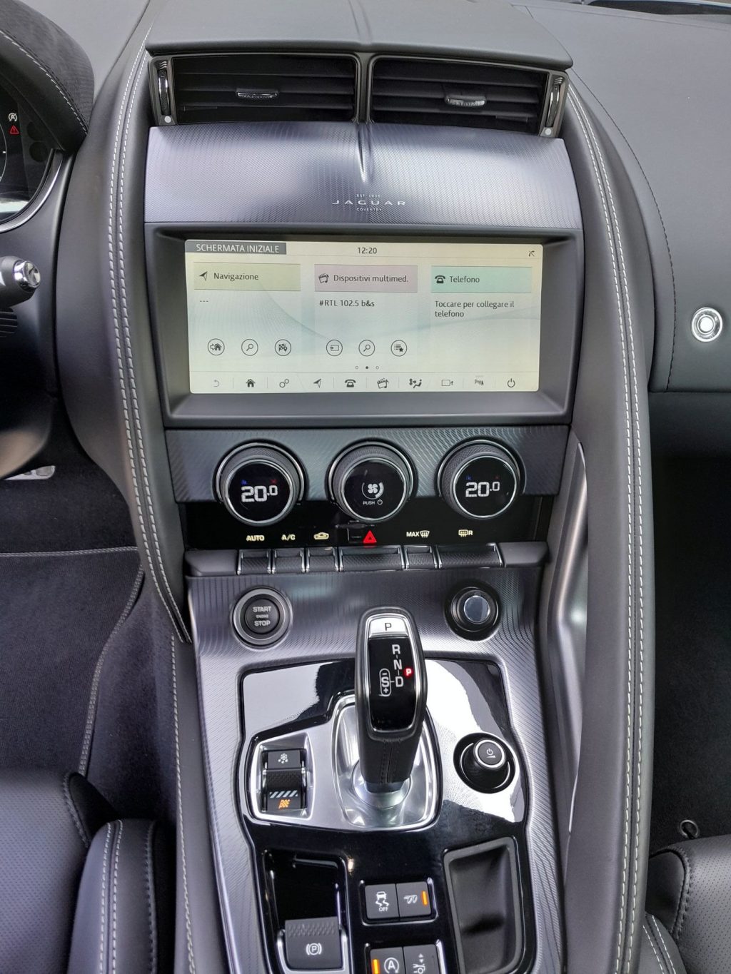 JAGUAR F-Type 2.0 P300CV RWD AUTO R-Dynamic - 13