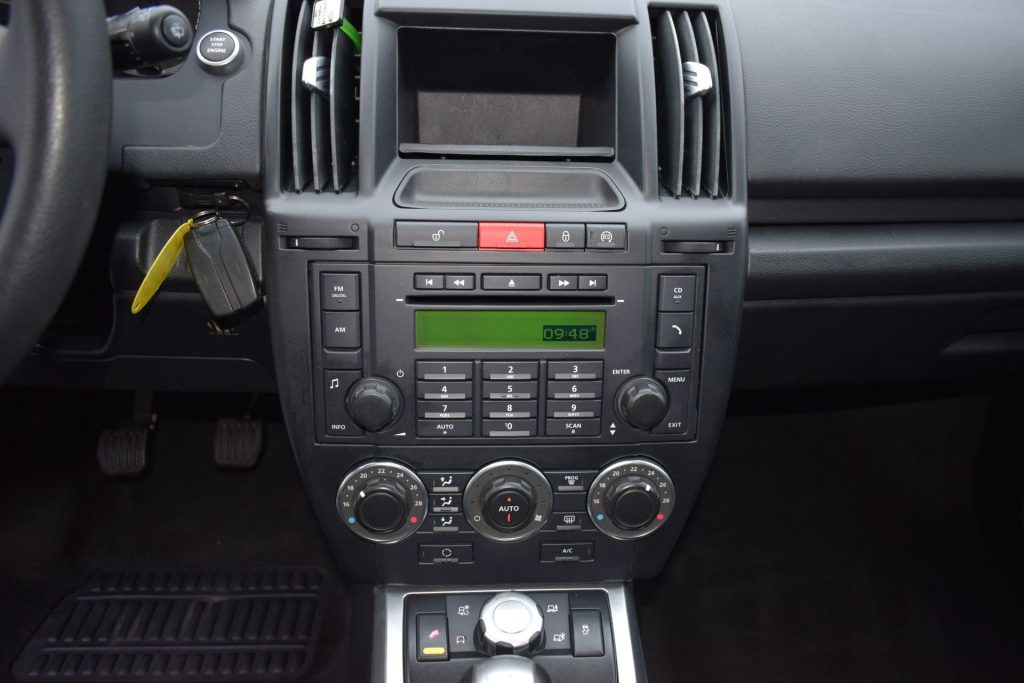 LAND ROVER Freelander Freelander 2.2 td4 E 150cv - 12