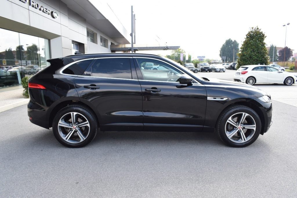 JAGUAR F-Pace 3.0 D V6 300 CV AWD aut. R-Sport - 5