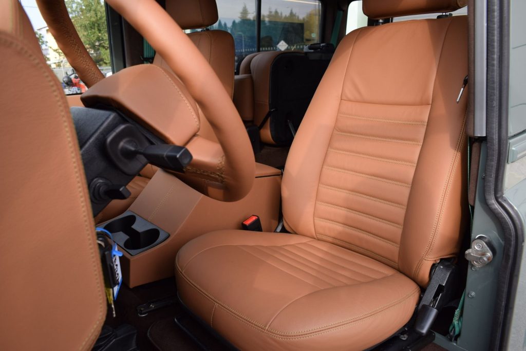 LAND ROVER Defender Defender 90 2.2 TD4 Station Wagon N1 AUOTOCARRO IV - 14