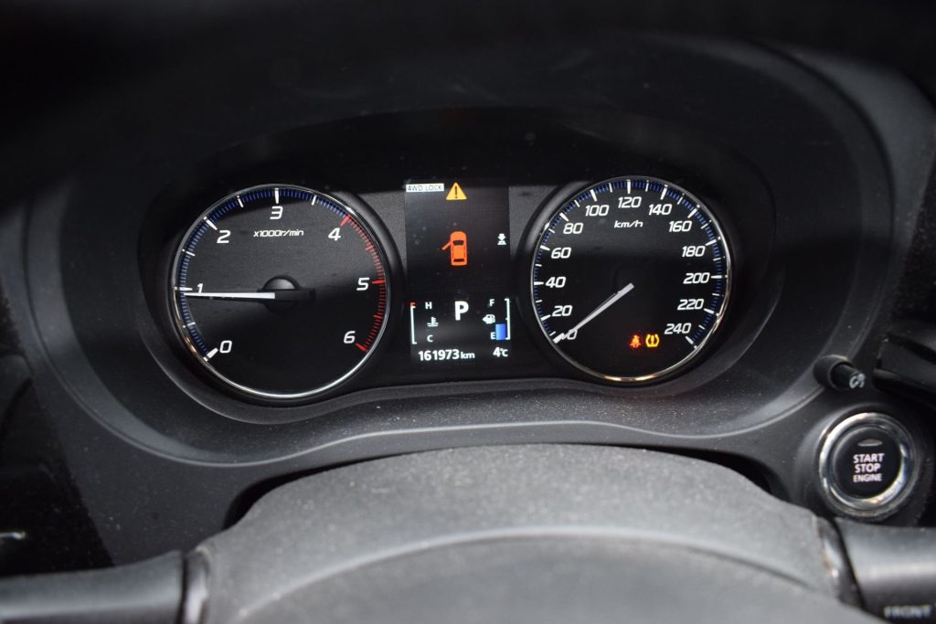 MITSUBISHI Outlander Outlander 2.2 DI-D 4WD 7p. - 9