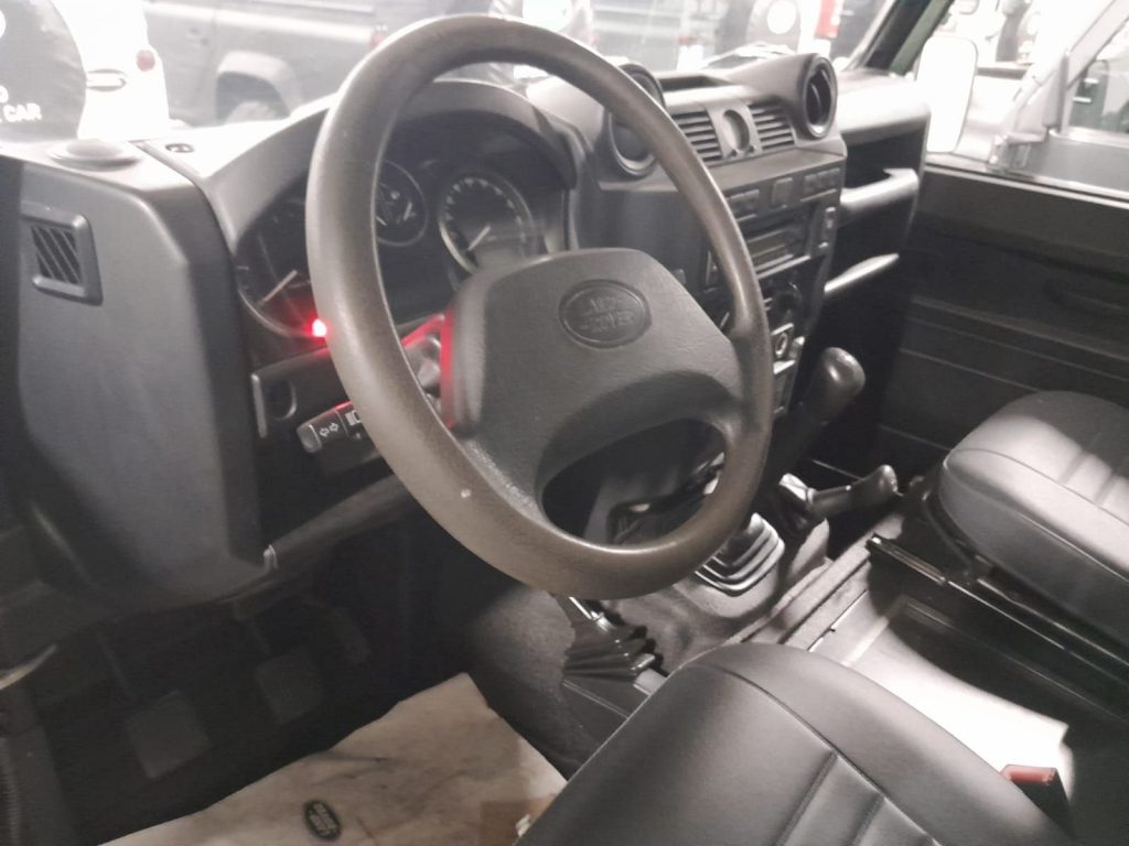 LAND ROVER Defender Defender 110 2.4 TD4 CrewCab AUTOCARRO - 7