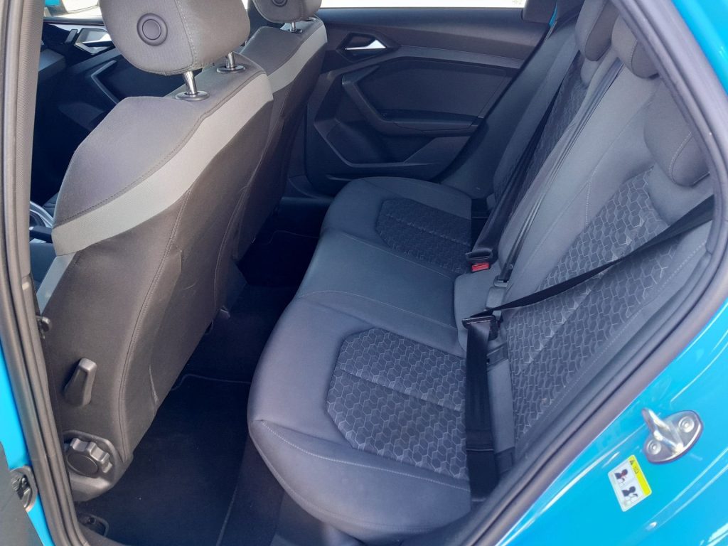 AUDI A1 Sportback 30 TFSI S tronic S line edition - 17