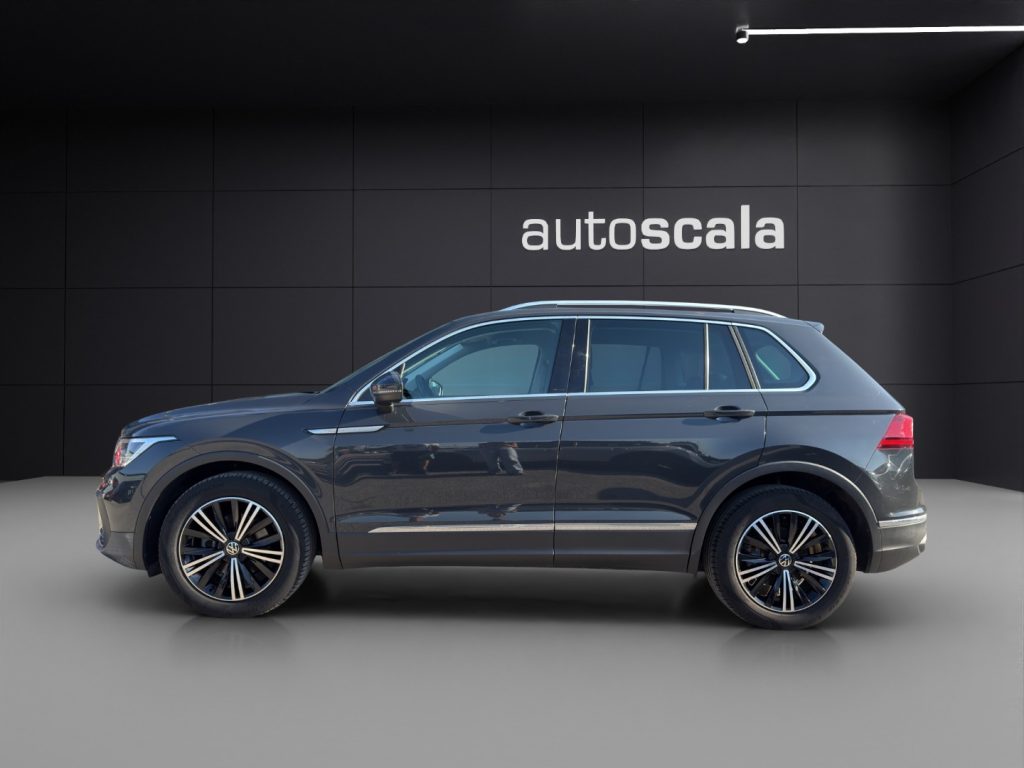 VOLKSWAGEN Tiguan 2.0 TDI 150 CV SCR DSG Life - 2
