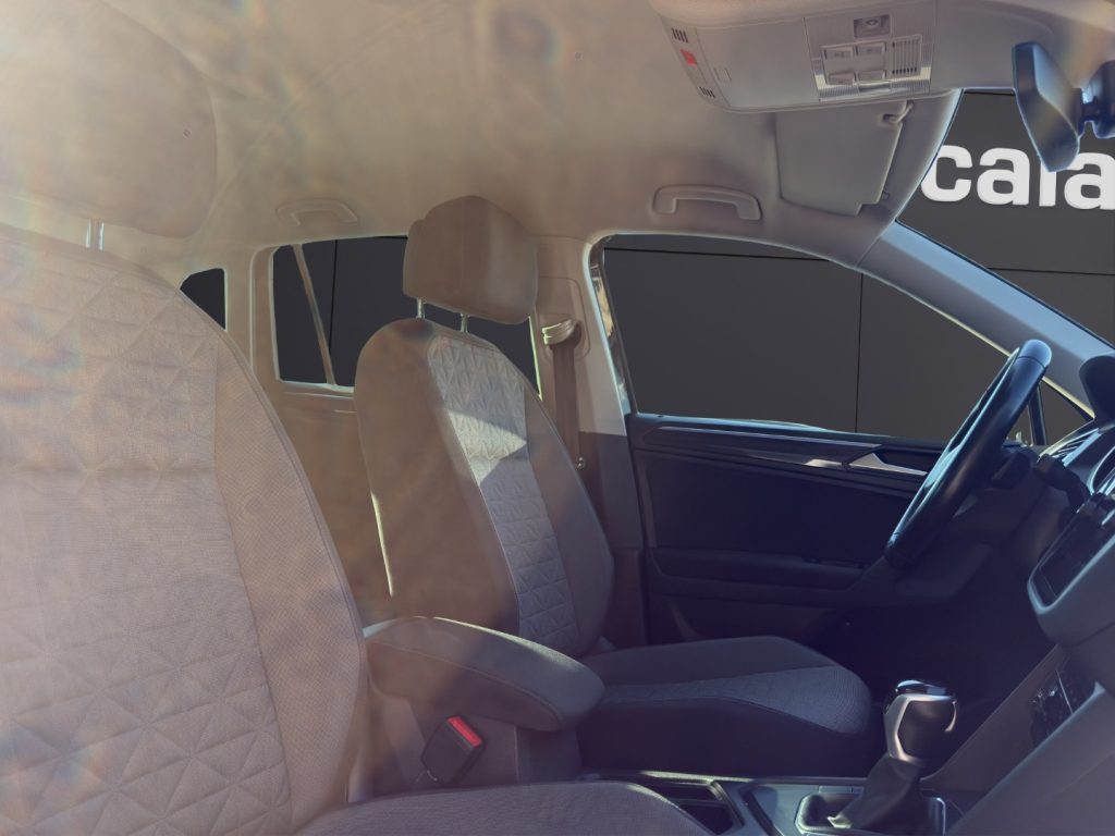 VOLKSWAGEN Tiguan 2.0 TDI 150 CV SCR DSG Life - 17