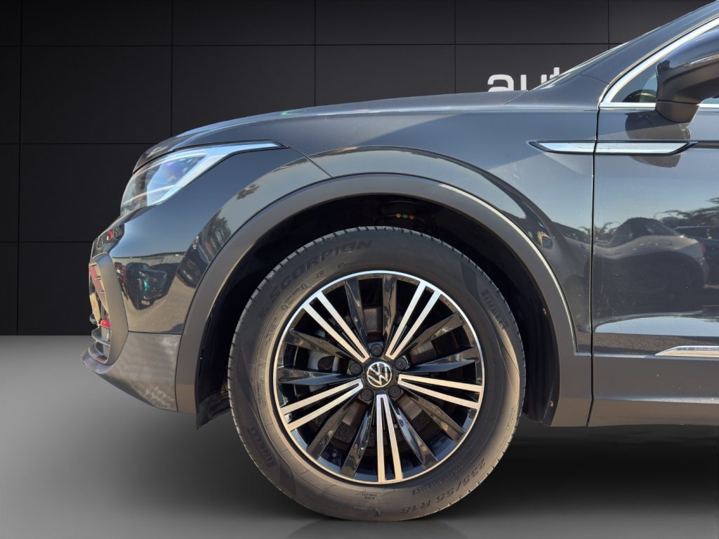 VOLKSWAGEN Tiguan 2.0 TDI 150 CV SCR DSG Life - 20