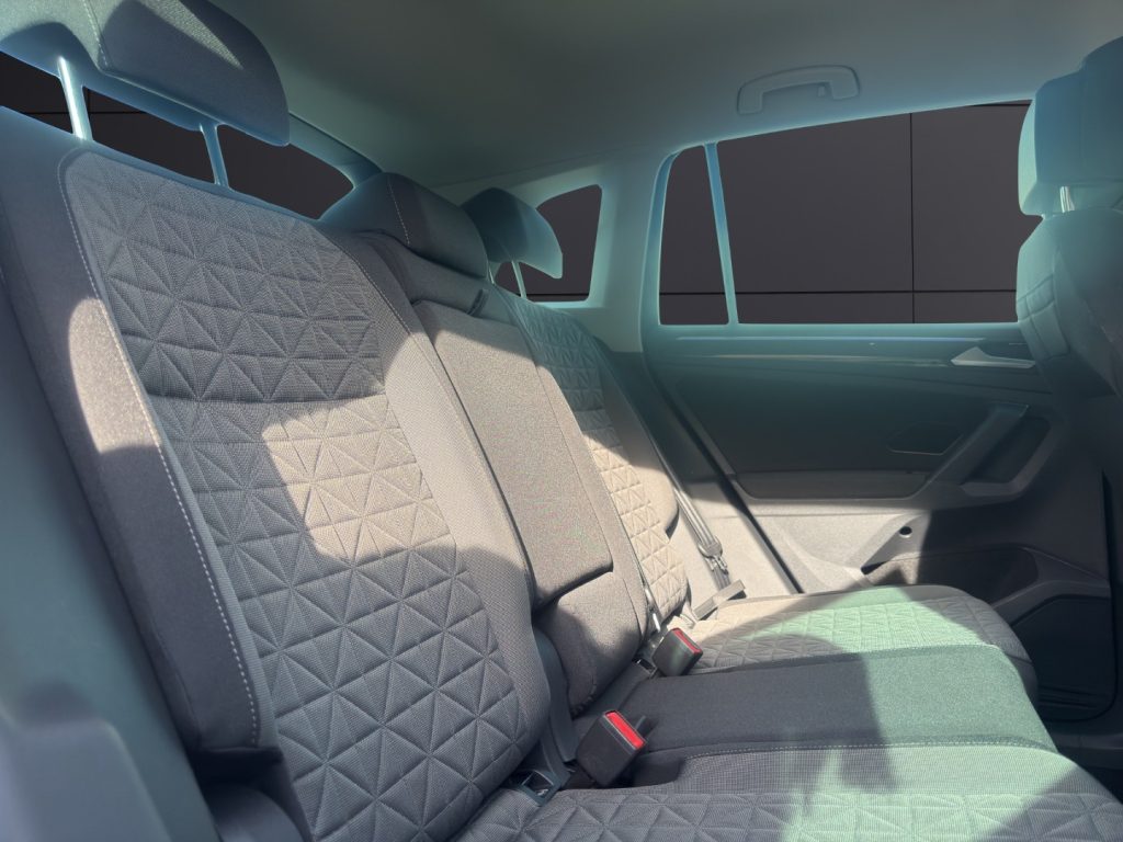 VOLKSWAGEN Tiguan 2.0 TDI 150 CV SCR DSG Life - 19