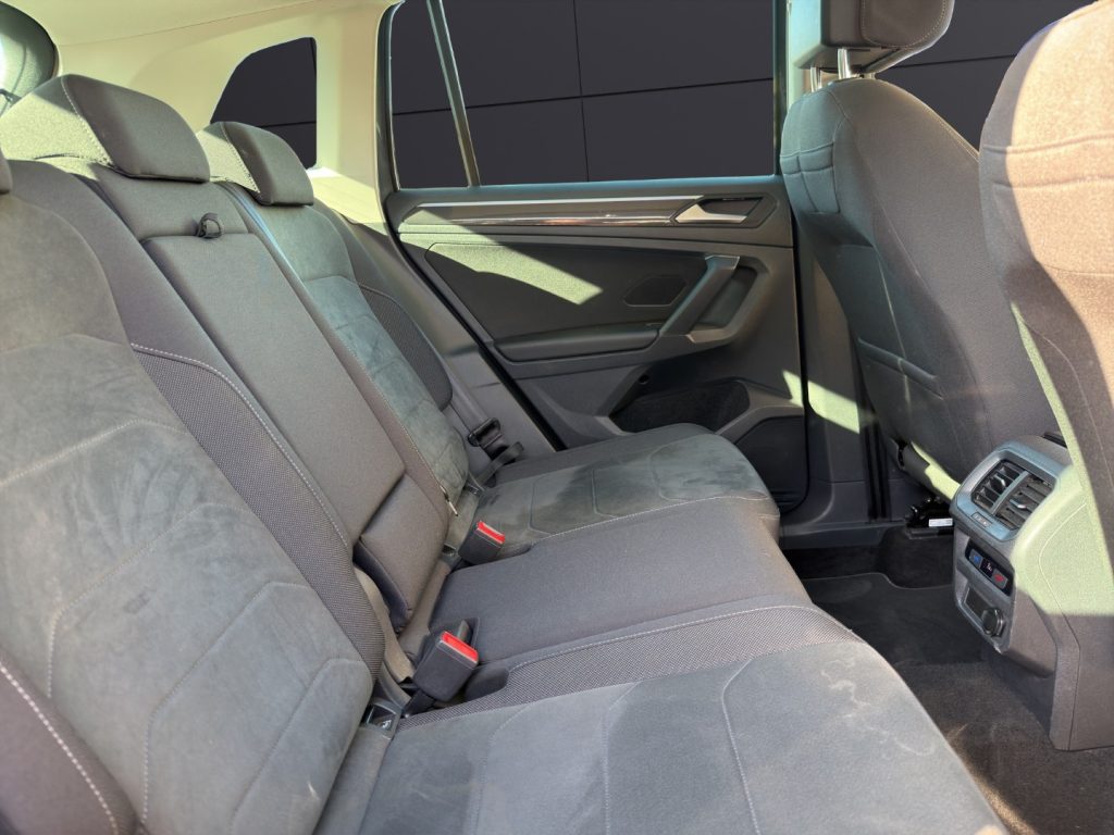 VOLKSWAGEN Tiguan 1.4 TSI eHYBRID DSG Elegance - 19