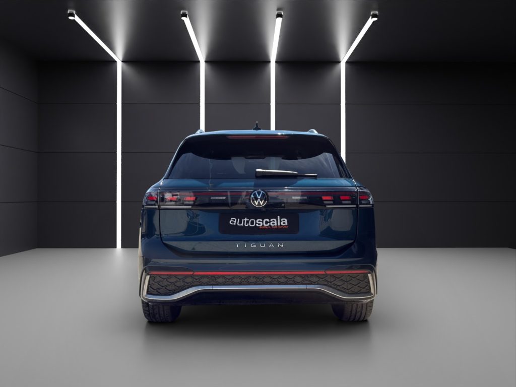 VOLKSWAGEN Tiguan 2.0 TDI 150 CV DSG R-Line - 4