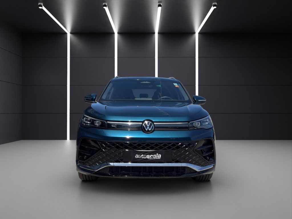 VOLKSWAGEN Tiguan 2.0 TDI 150 CV DSG R-Line - 8