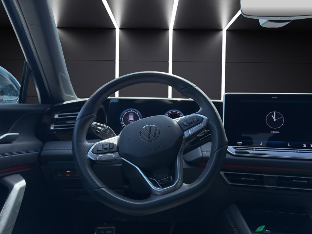 VOLKSWAGEN Tiguan 2.0 TDI 150 CV DSG R-Line - 10