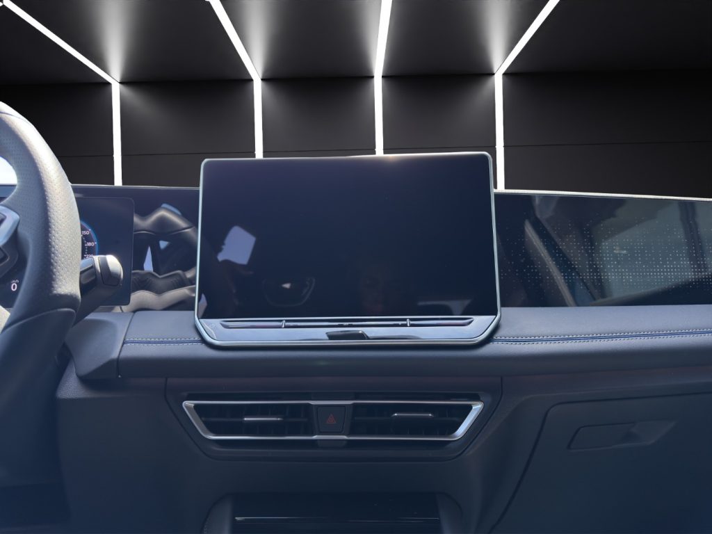 VOLKSWAGEN Tiguan 2.0 TDI 150 CV DSG R-Line - 16