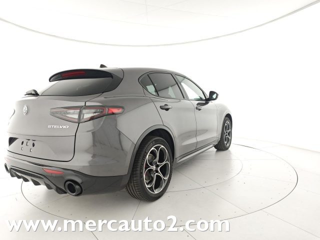 ALFA ROMEO Stelvio Grigio metallizzato