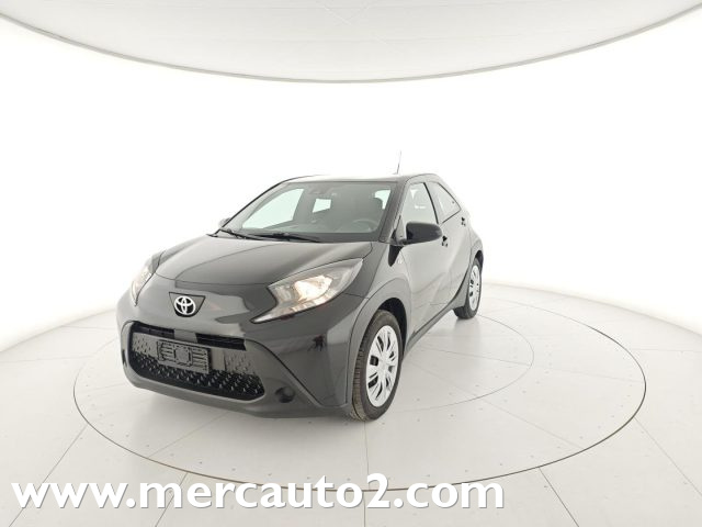 TOYOTA Aygo X Nero metallizzato