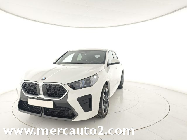 BMW X2 Bianco pastello
